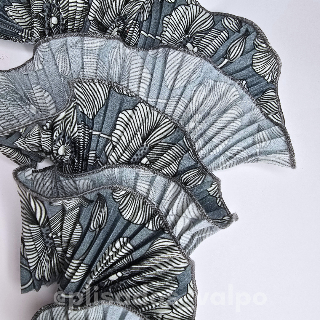 Plisado micro fibra / Botanical gris