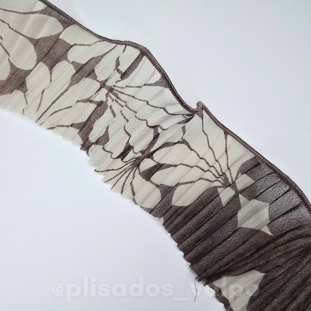 Plisado gasa / Café floreado