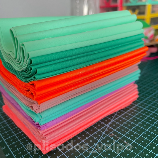 Lote lycra dupont / 10u. Colores lisos semi brillo (al azar)