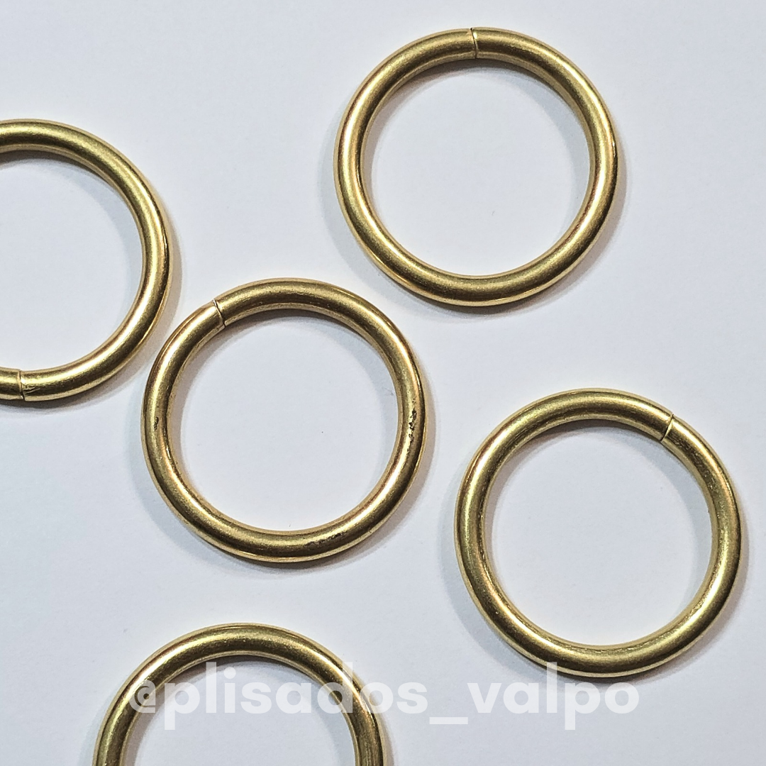 Argolla metalica dorada 25x3.5mm